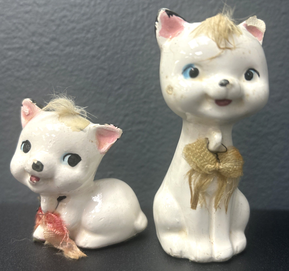 Vintage Ceramic Kitty Cat Figurines Pair Mid Century Anthropomorphic Japan? READ
